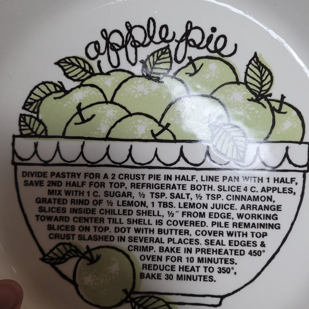Apple Pie Ceramic Baking Dish